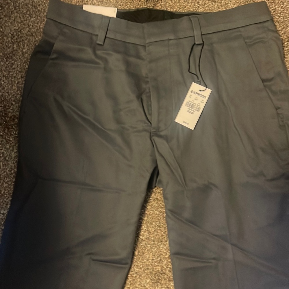 Express Dress Pants. Grey. NWT.